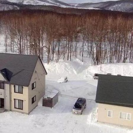 Trailside Apartments Niseko Куття Екстер'єр фото